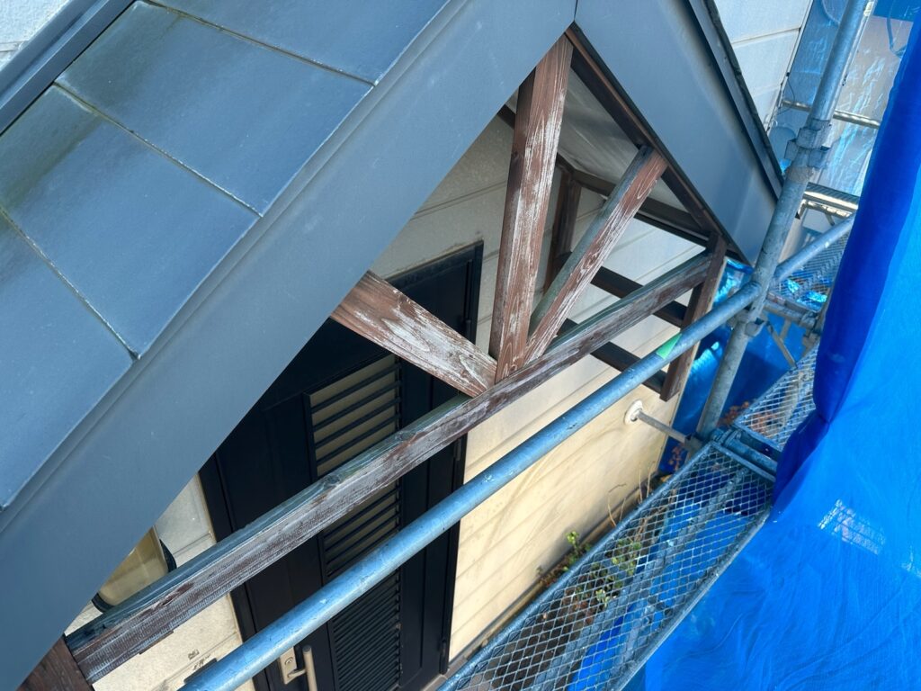 川越市付帯部塗装前の写真