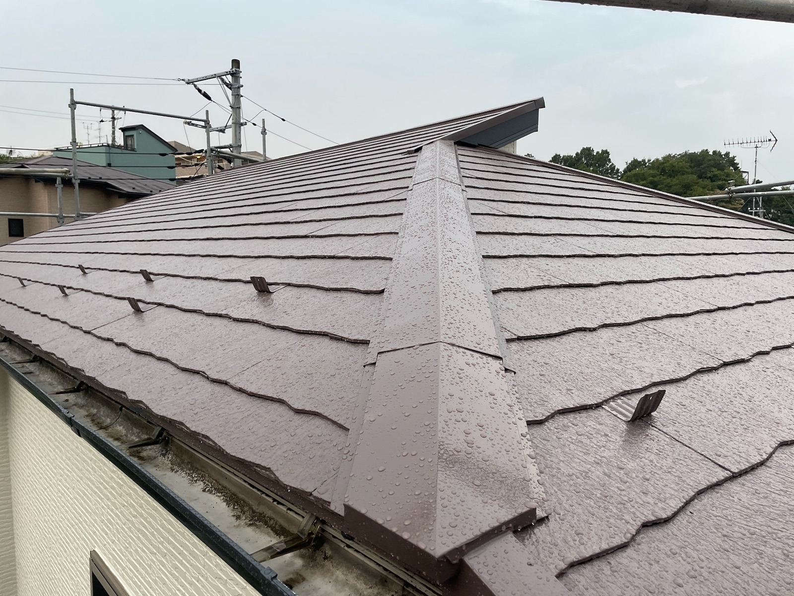 朝霞市屋根塗装後の写真
